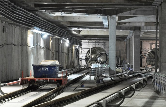 Metro: Rosyjski odkurzy tunele, jazdy próbne za miesiąc