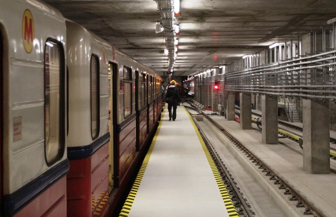 Metro: Przejazd składu rosyjskiego za nami, skrajnia w porządku