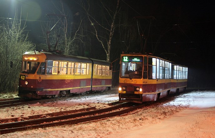 Łódź: nadeszła kolejna fala cięć w rozkładach