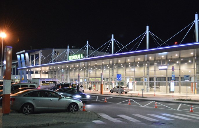 Do lotniska w Pyrzowicach przez Zawiercie 