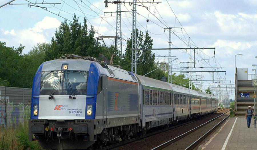 PKP Intercity zachęca do podróży zagranicznych w majówkę PKP Intercity zachęca do podróży zagranicznych w majówkę
