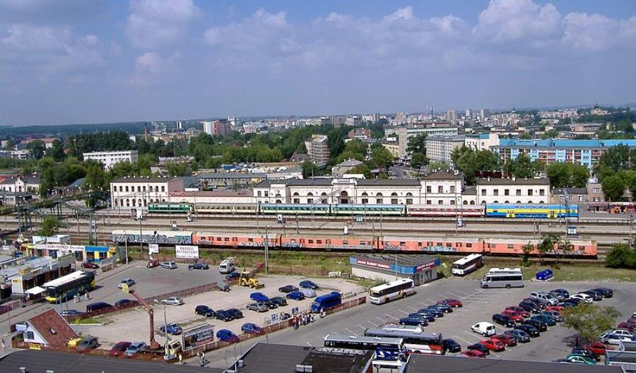 Resort finansów obawia się o podatki od gruntów kolejowych Resort finansów obawia się o podatki od gruntów kolejowych