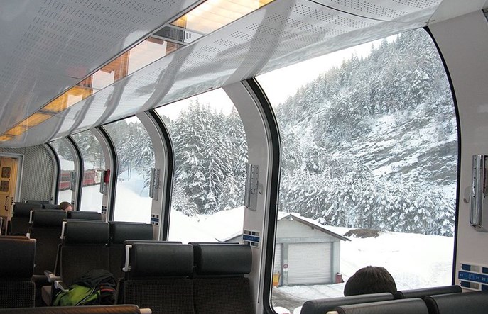 Małopolska kupi kolejne 16 pociągów. Pojedzie polski Glacier Express?