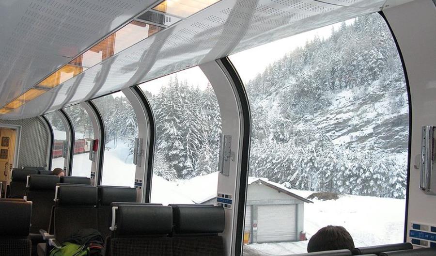 Małopolska kupi kolejne 16 pociągów. Pojedzie polski Glacier Express? Małopolska kupi kolejne 16 pociągów. Pojedzie polski Glacier Express?
