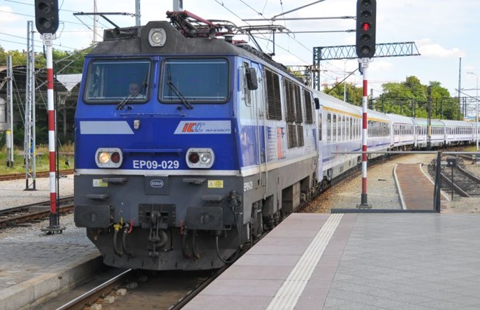 Prezes PKP Intercity na Europejskim Forum Taborowym 2016