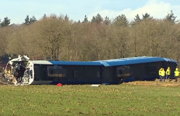 Wypadek kolejowy w Holandii. Nie żyje maszynista pociągu 