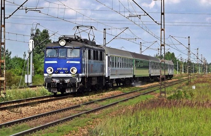 Strata PKP Intercity w 2015 roku wyniosła 41 mln zł