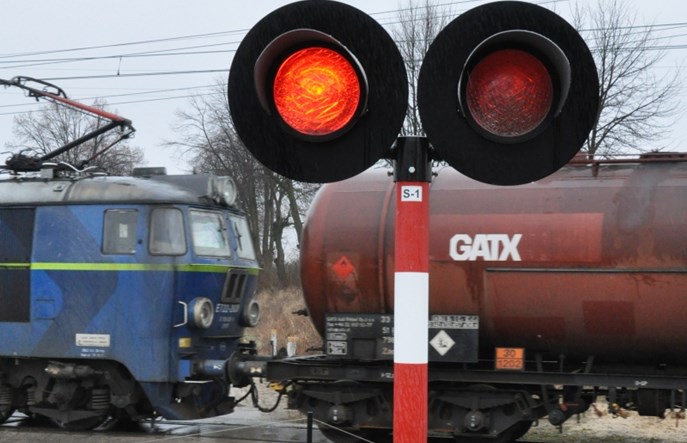 Wzrośnie liczba przejazdów kolejowych zamykanych na kłódkę?