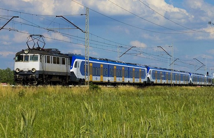 PLK musi zamykać kolejne linie na remonty. Odetną Poznań?