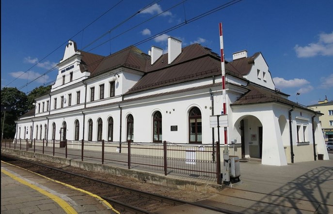 Przetarg na wschodnie stacje E20 pod koniec roku