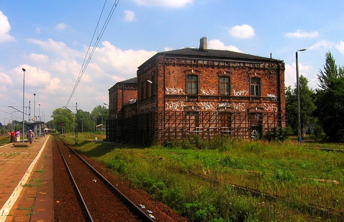 PKP wyremontują dwa dworce w Dąbrowie Górniczej
