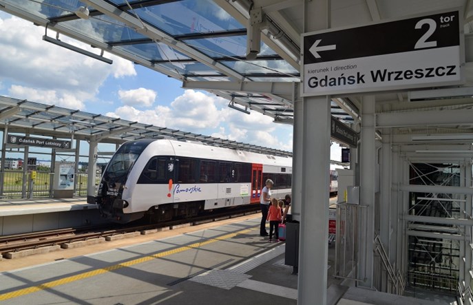 Polityczna awantura o Pomorską Kolej Metropolitalną