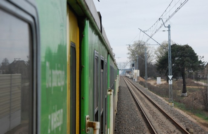 Pociągi wracają na odcinek Zielonka – Warszawa Rembertów