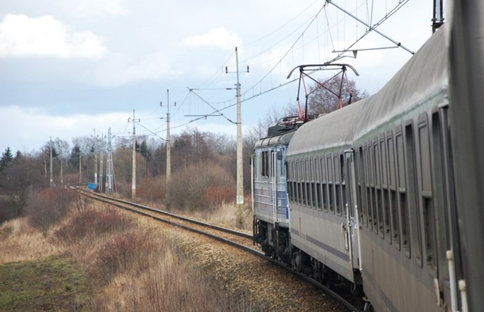 Majewski: Stawki za dostęp do torów rosną, a nie maleją