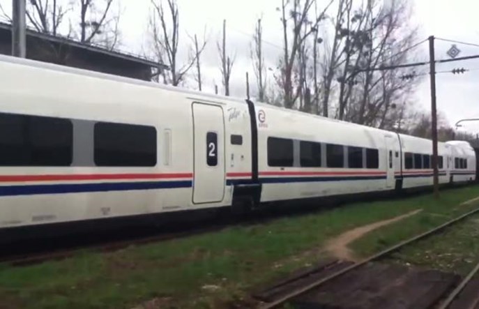 Hiszpańskie wagony Talgo na testach w Indiach