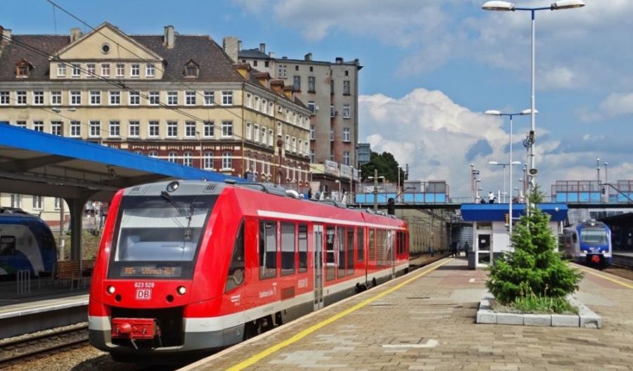 Udział PLK w projekcie SKM Szczecin. Szukają kierownika kontraktu Udział PLK w projekcie SKM Szczecin. Szukają kierownika kontraktu
