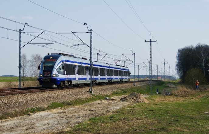 PKP IC sprzedaje ED74. Jest oficjalne ogłoszenie