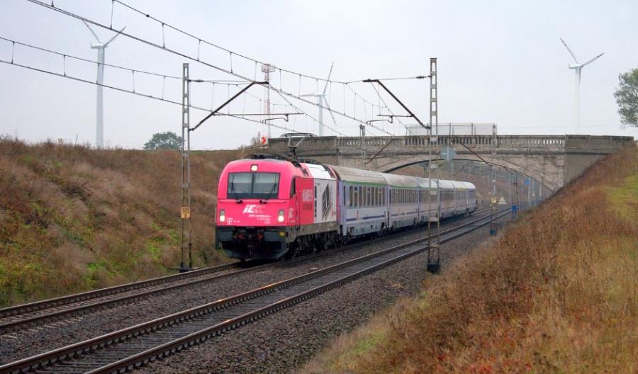 Ponad 100 mln zł na modernizację wagonów. Znamy oferty Ponad 100 mln zł na modernizację wagonów. Znamy oferty