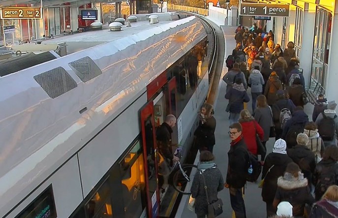 Pociągi PKM do Kartuz pękają w szwach. Będzie zmiana rozkładu jazdy