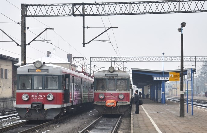 ZNTK Mińsk Mazowiecki wykona naprawy sześciu EN57 należących do PR