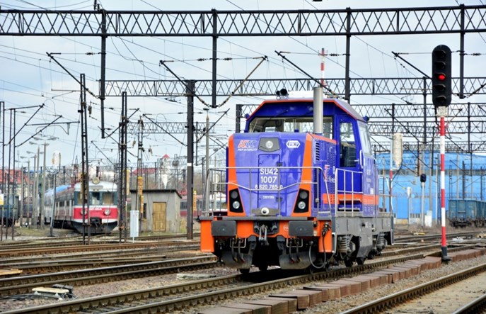 PKP Intercity potrzebuje maszynistów. Dlatego szuka ich w firmach zewnętrznych