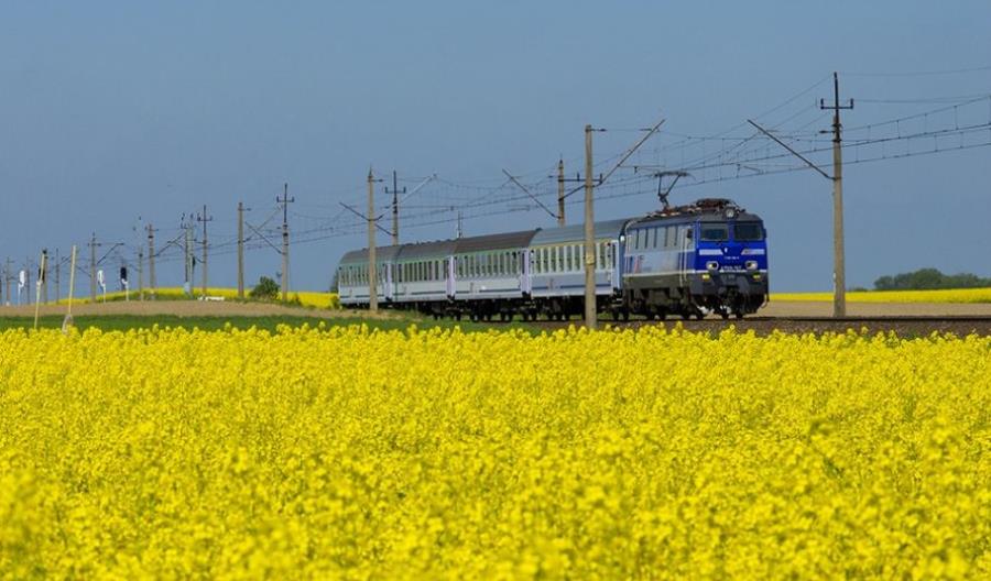 PKP IC wyremontuje 18 lokomotyw EP09 PKP IC wyremontuje 18 lokomotyw EP09