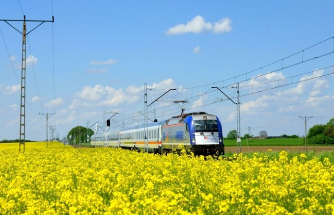 Podwyżki dla pracowników PKP Intercity
