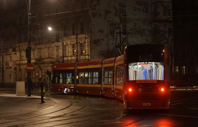 Łódź: Komunikacja przy Fabrycznym bez zakłóceń