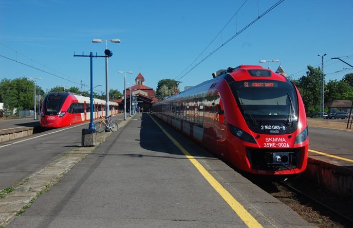 Linia kolejowa z Warszawy do Otwocka z dofinansowaniem. Będzie trzeci tor