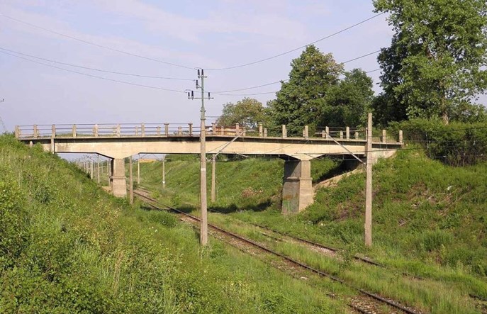 Osiem ofert na odcinek Radzice – Radom