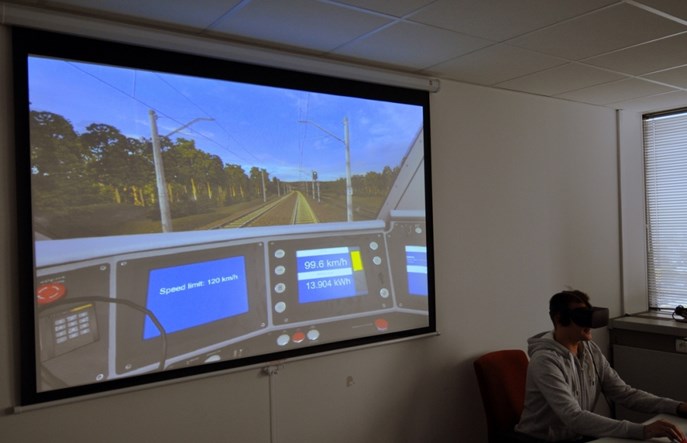 Symulator kolejowego eko-drivingu przydatny także na uczelniach