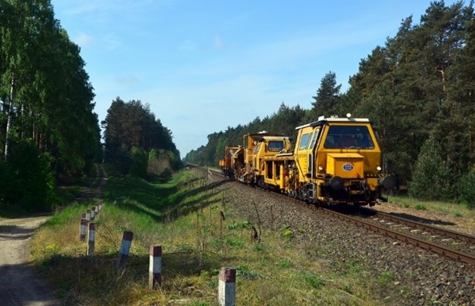 PLK wzmacnia własne spółki. Duże zadania bez przetargów