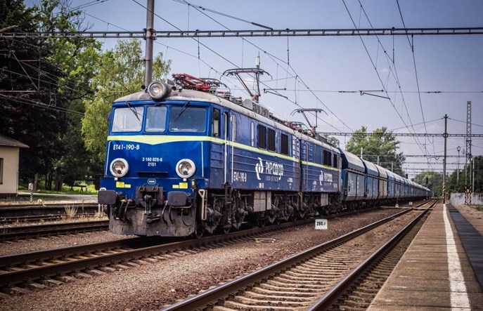 PKP Cargo: Odeszli bankowcy, powrócili kolejarze