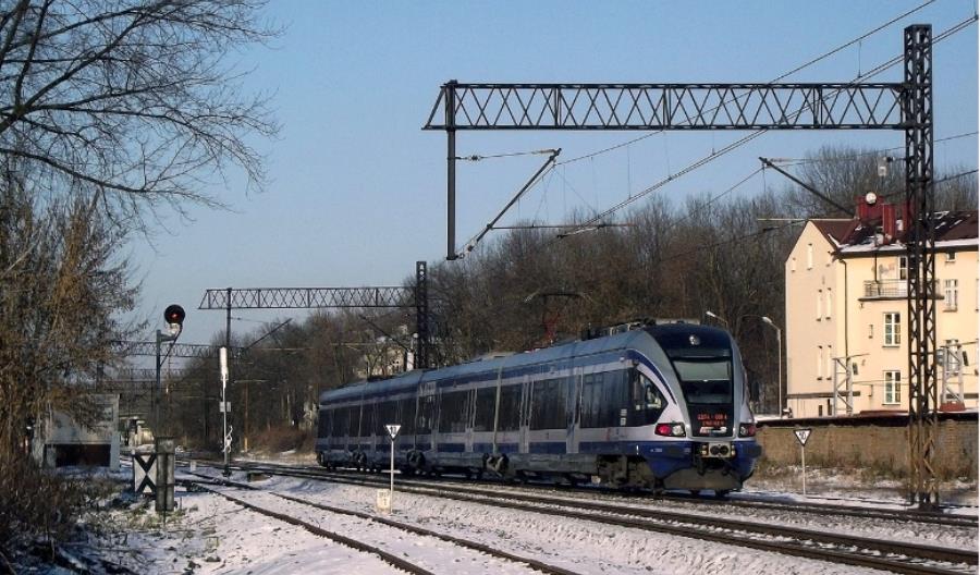 Szykuje się zamiana zestawów kołowych w ED74 Szykuje się zamiana zestawów kołowych w ED74