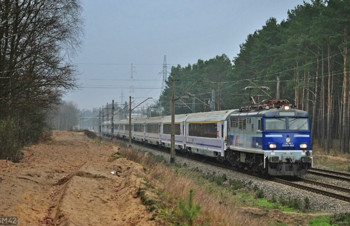 PKP Intercity da nowe życie 20 lokomotywom. Pojadą 160 km/h
