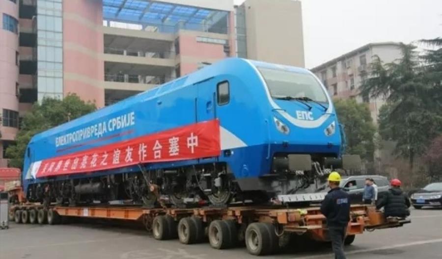 Chińskie lokomotywy płyną na Bałkany