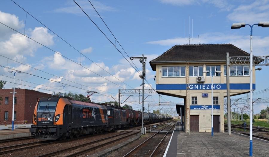 Prace oddzielnie na dwóch torach między Wrześnią a Gnieznem Prace oddzielnie na dwóch torach między Wrześnią a Gnieznem