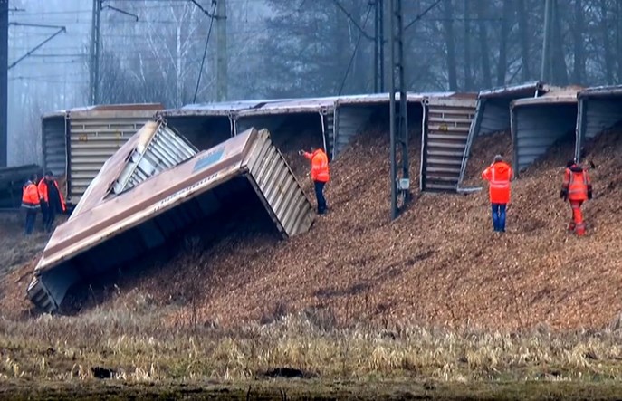 Pociągi znów mogą jechać przez Gieniusze