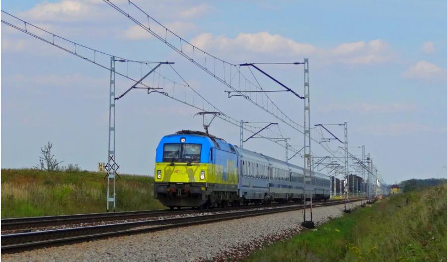 Modernizacja E20: Eksperci PLK o wątpliwościach Modernizacja E20: Eksperci PLK o wątpliwościach