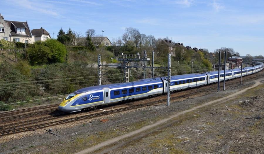 Najnowsze pociągi Eurostaru już na trasie Londyn – Bruksela Najnowsze pociągi Eurostaru już na trasie Londyn – Bruksela