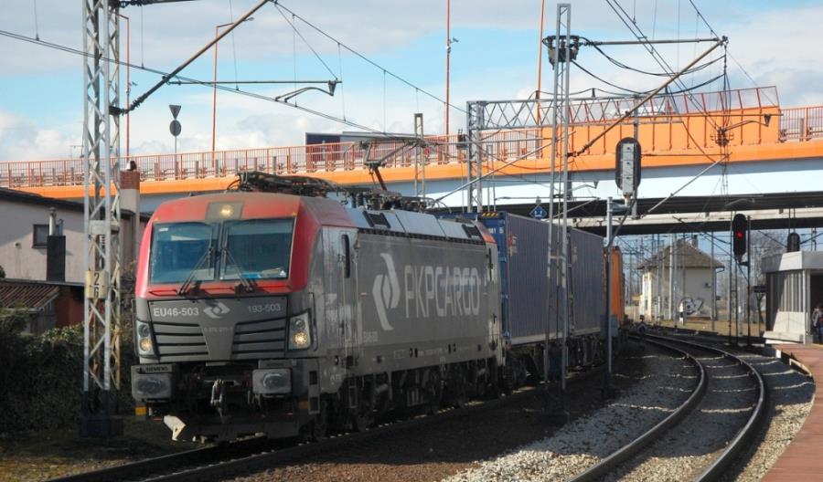 Ostatnie Vectrony dla PKP Cargo dotrą w najbliższym czasie. Są już w Polsce Ostatnie Vectrony dla PKP Cargo dotrą w najbliższym czasie. Są już w Polsce