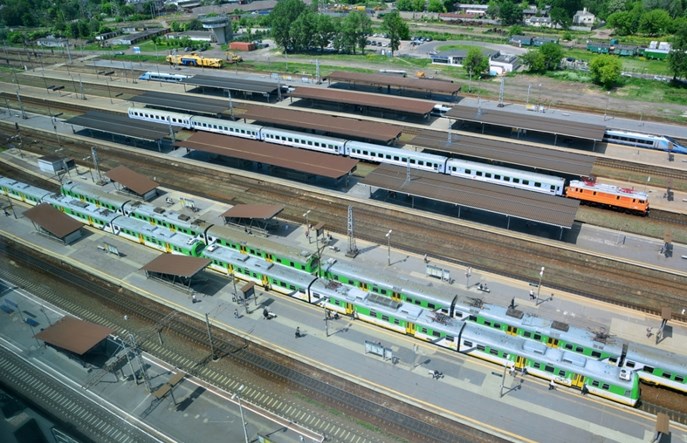 Jaka komunikacja z Grodziska do Warszawy? Autobusy co 15 min.