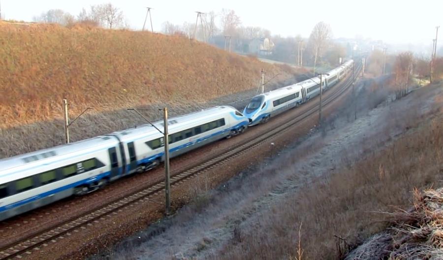 Pendolino w podwójnym zestawieniu pojedzie do Krakowa i Trójmiasta Pendolino w podwójnym zestawieniu pojedzie do Krakowa i Trójmiasta