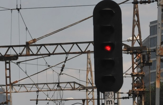 PKP Energetyka sprzeda sieć trakcyjną na bocznicach? Ministerstwo niewiele może