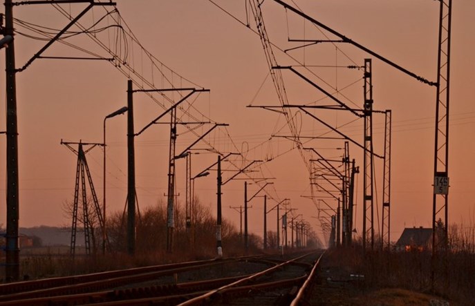 Alusta i Dolkom wygrywają przetarg na remont linii 281