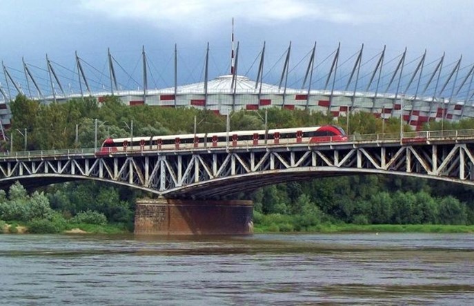 SKM Warszawa unowocześni monitoring w 19WE