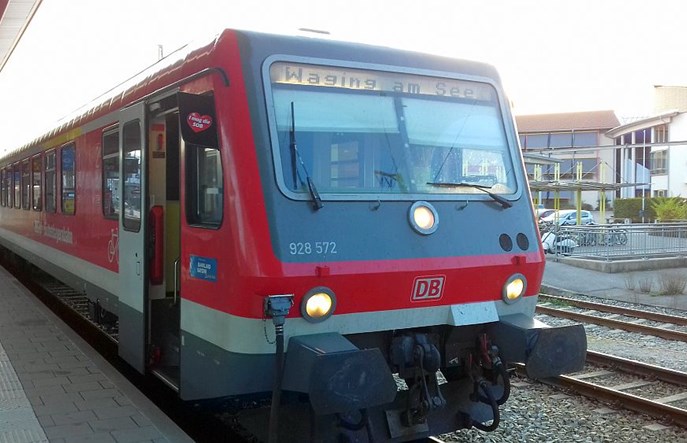 Najlepsi uczniowie w Bawarii mogą podróżować pociągiem po landzie w pierwszym dniu ferii za darmo