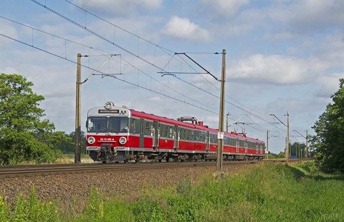 Polska szybciej zliberalizuje rynek kolejowy. Cena za pomoc Przewozom Regionalnym
