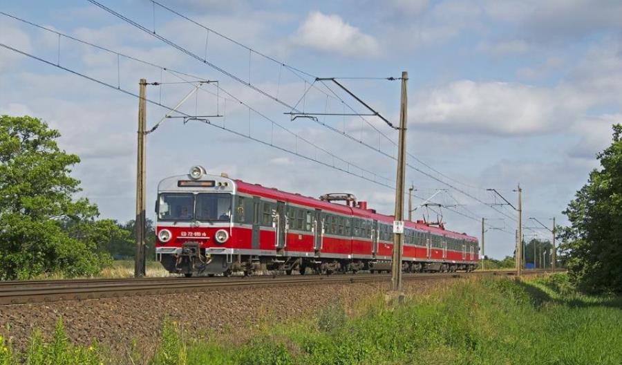 Polska szybciej zliberalizuje rynek kolejowy. Cena za pomoc Przewozom Regionalnym Polska szybciej zliberalizuje rynek kolejowy. Cena za pomoc Przewozom Regionalnym