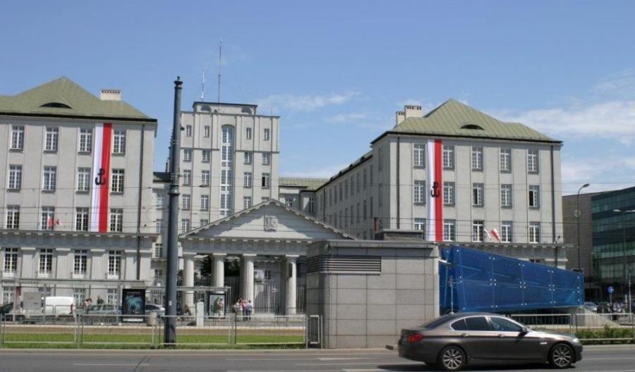 „Kotwice" na siedzibie PLK i śpiewnik. PKP partnerem obchodów rocznicy Powstania Warszawskiego „Kotwice" na siedzibie PLK i śpiewnik. PKP partnerem obchodów rocznicy Powstania Warszawskiego